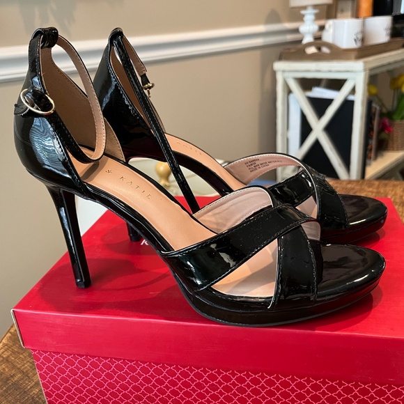 Women’s heels - Picture 3 of 3